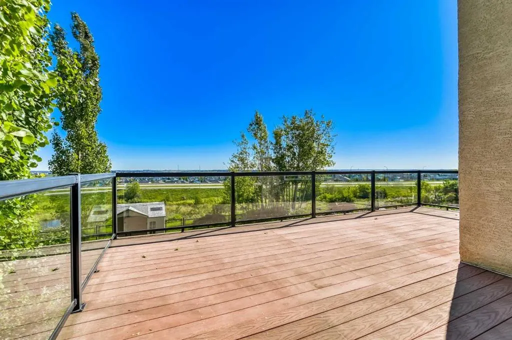 109 Sherwood Way NW