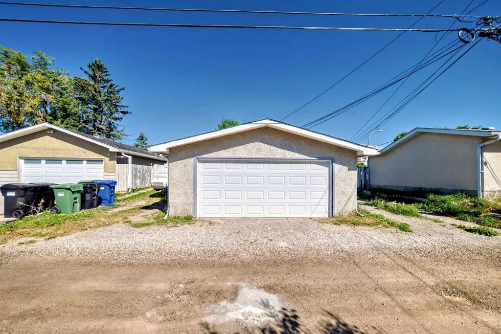 2833&2835 9 Avenue SE