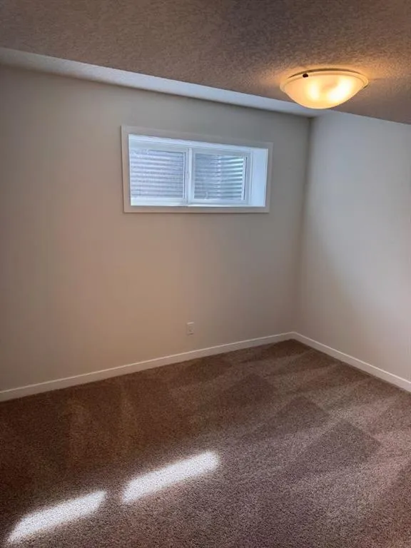 4 Wolf Hollow Road SE