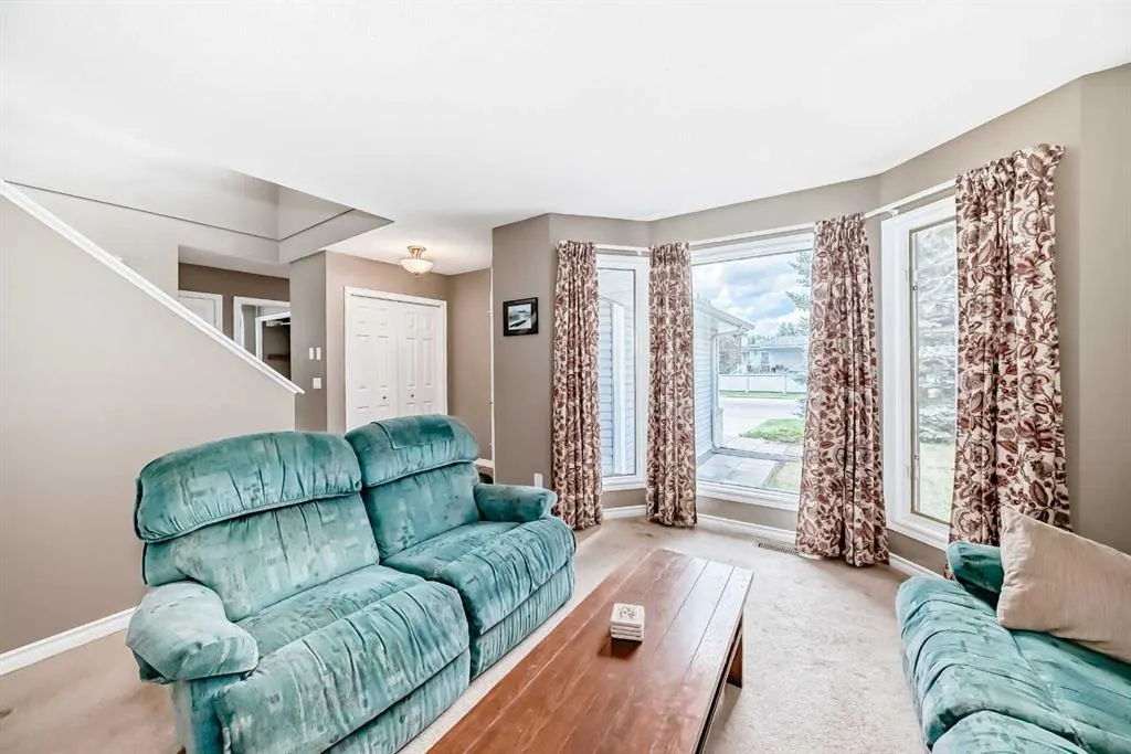 13 Riverview Circle