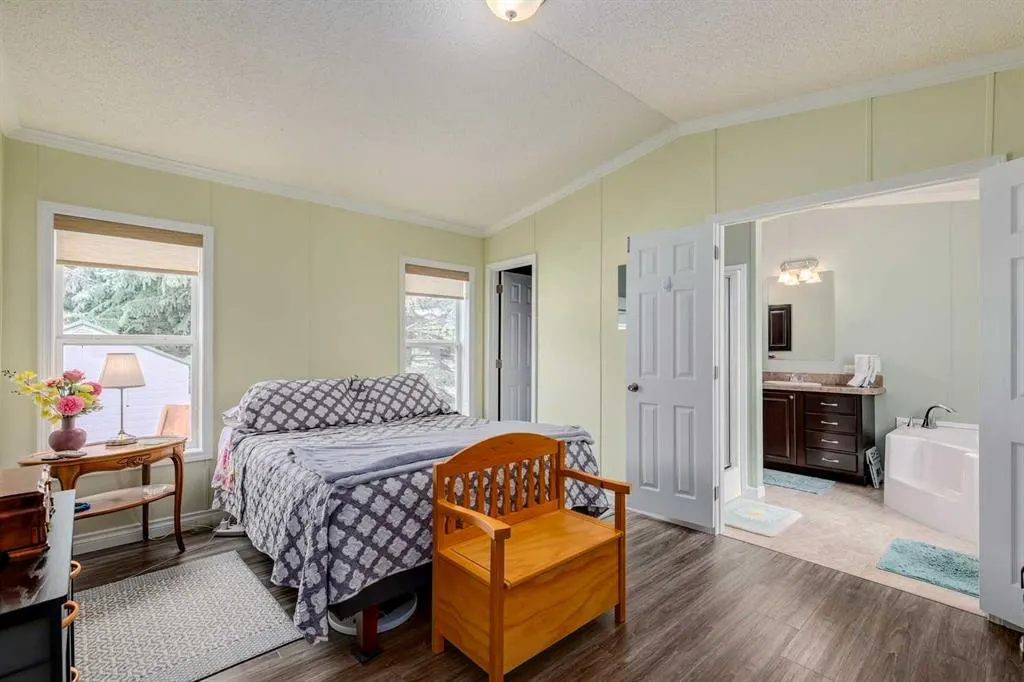 1190 15 Avenue, #67