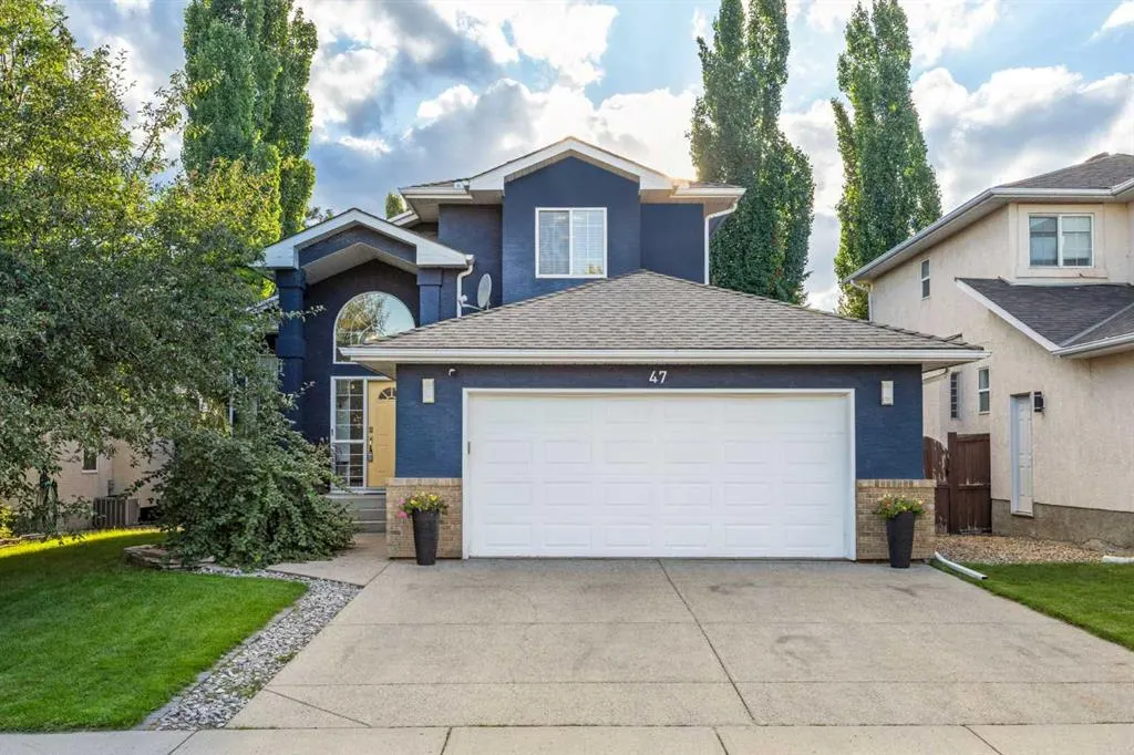 47 Mckenzie Lake Crescent SE