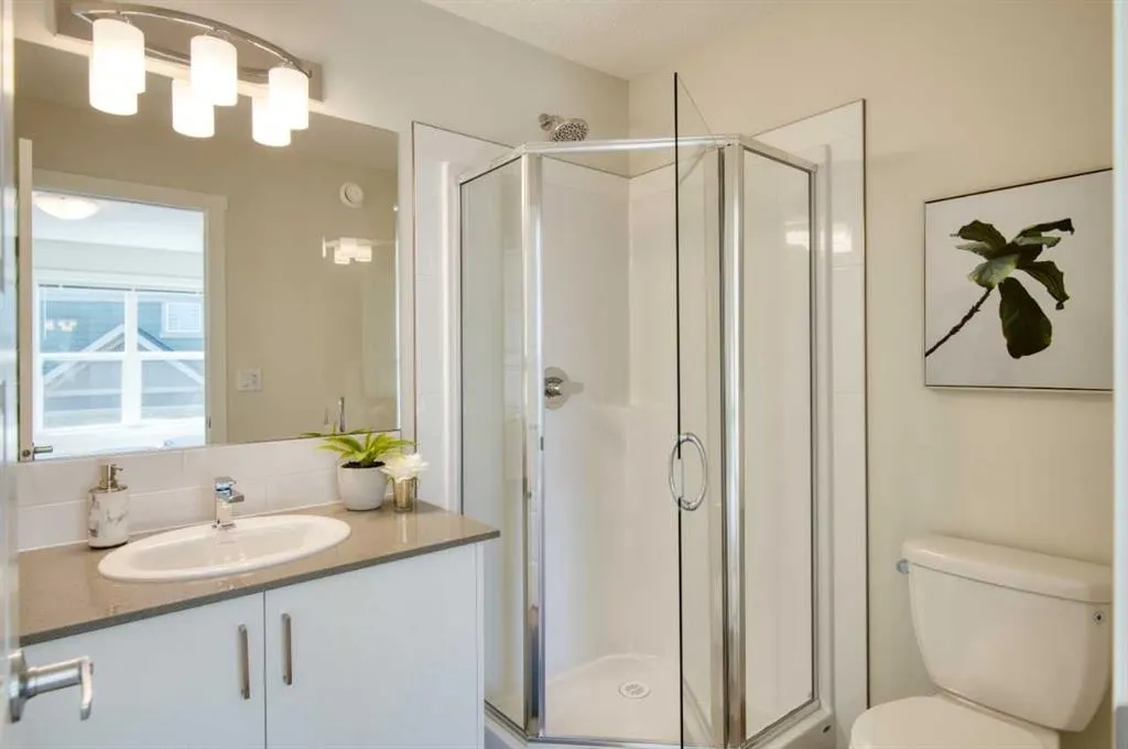 135 Mahogany Parade SE, #710