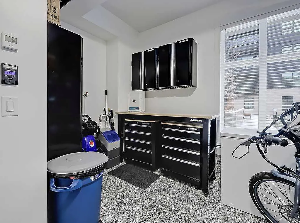 135 Lebel Crescent NW, #201