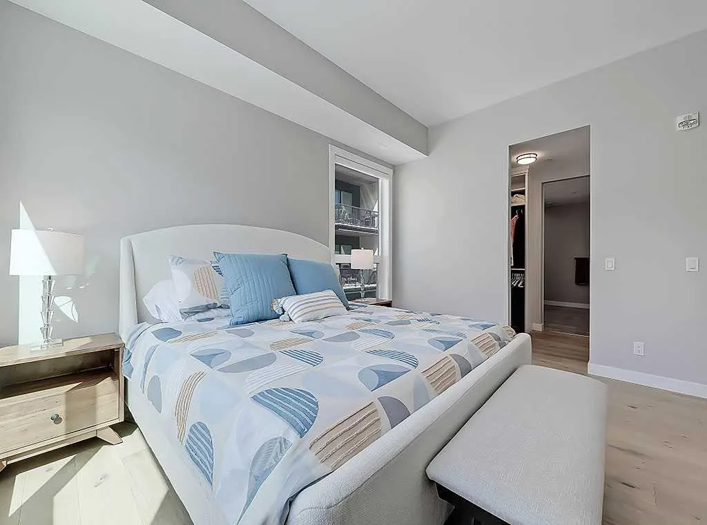 135 Lebel Crescent NW, #201