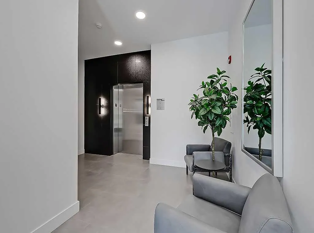 135 Lebel Crescent NW, #201