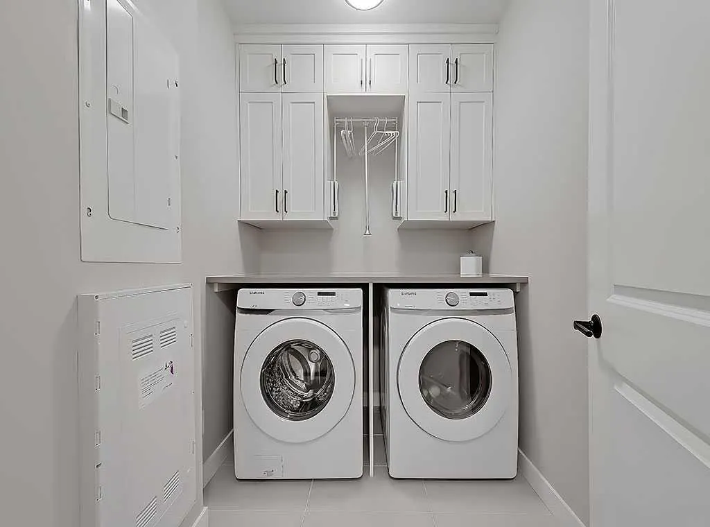 135 Lebel Crescent NW, #201