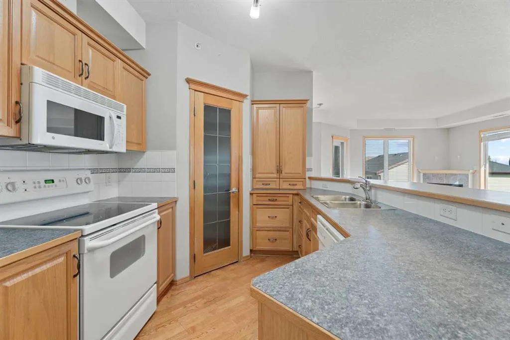 15 Everstone Drive SW, #207