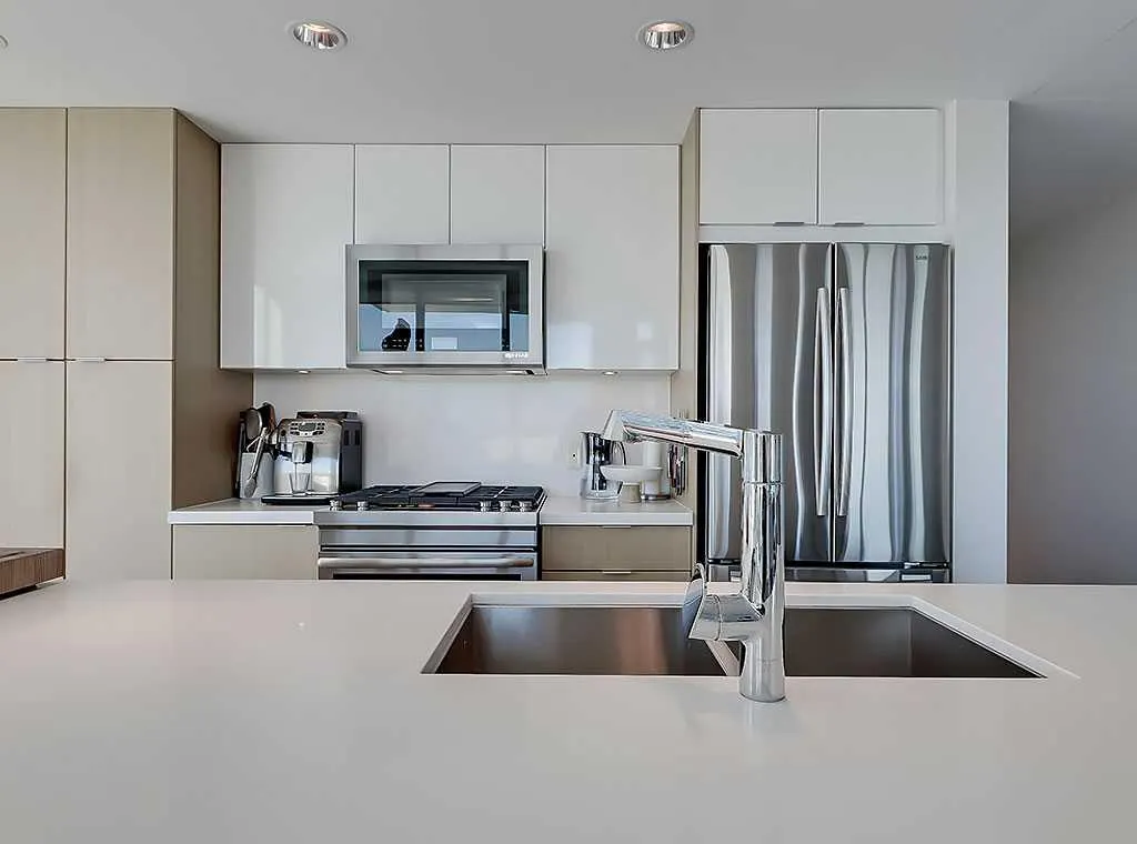 510 6 Avenue SE, #406