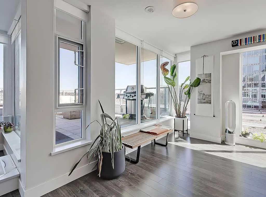 510 6 Avenue SE, #406