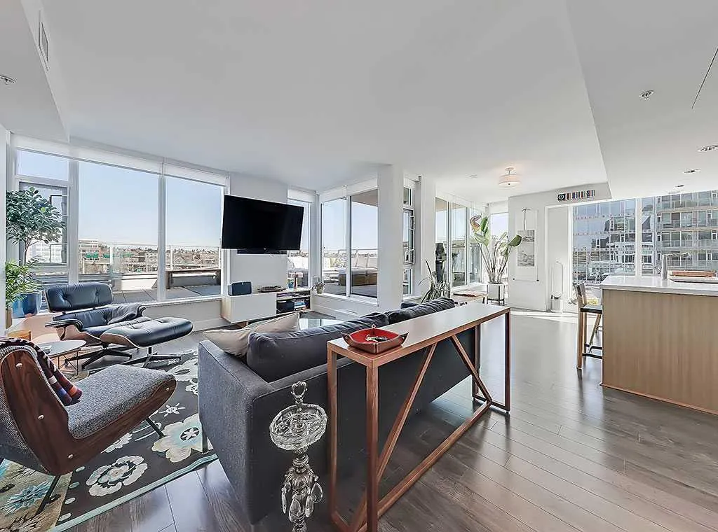 510 6 Avenue SE, #406
