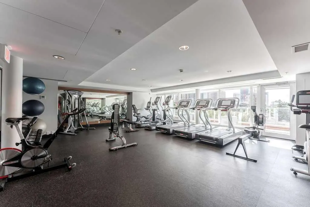 510 6 Avenue SE, #406