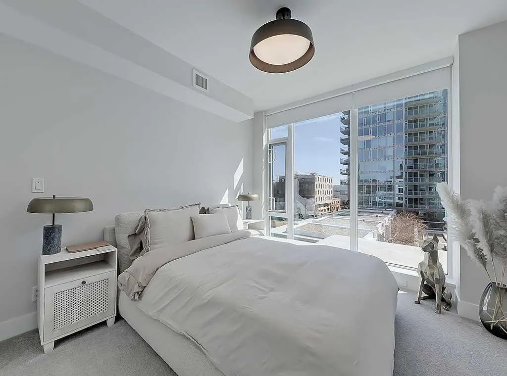 510 6 Avenue SE, #406