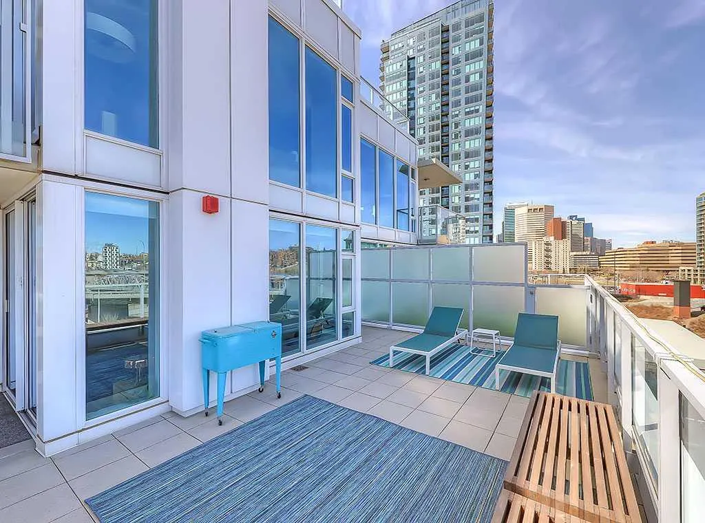 510 6 Avenue SE, #406