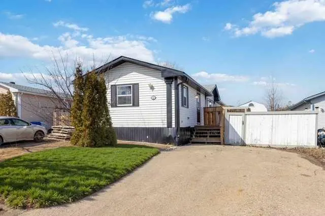 540 Mckinlay Crescent