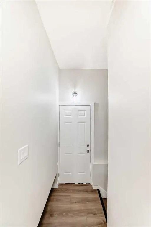 708 Maryvale Way NE