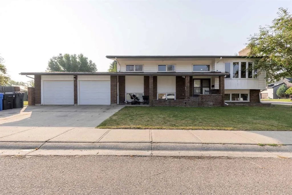 10 Sheridan Road W