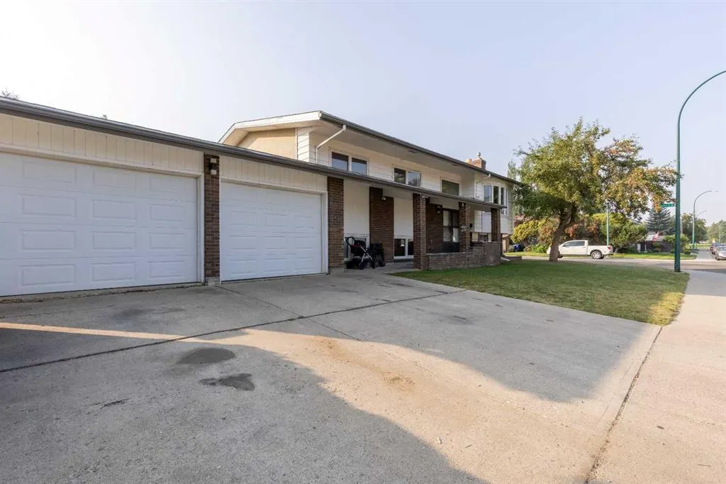 10 Sheridan Road W