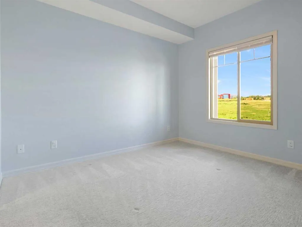 92 Crystal Shores Road, #4306