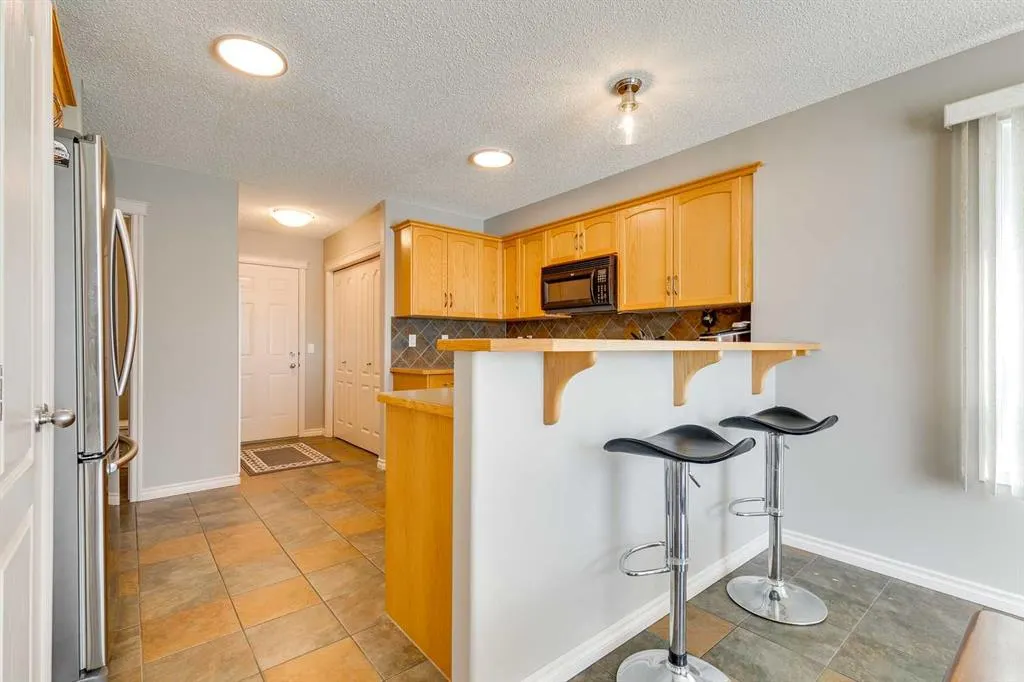 270 Westmount Crescent
