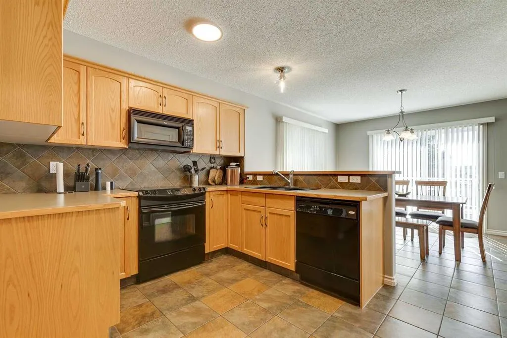 270 Westmount Crescent