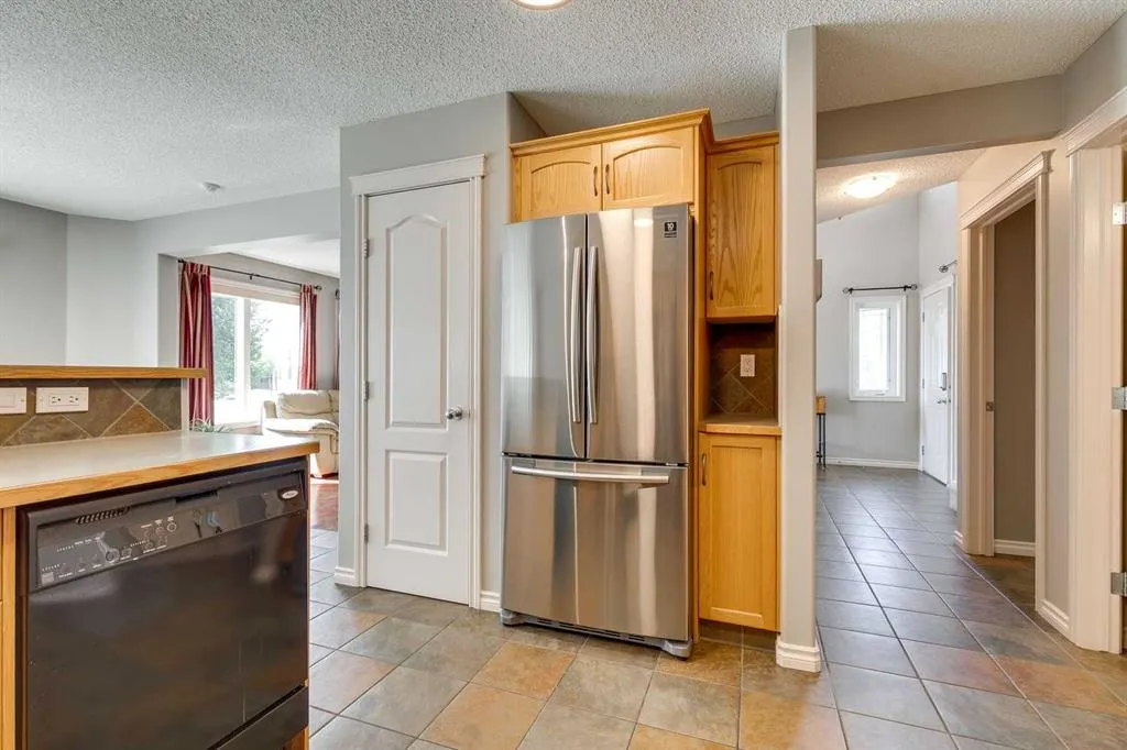 270 Westmount Crescent