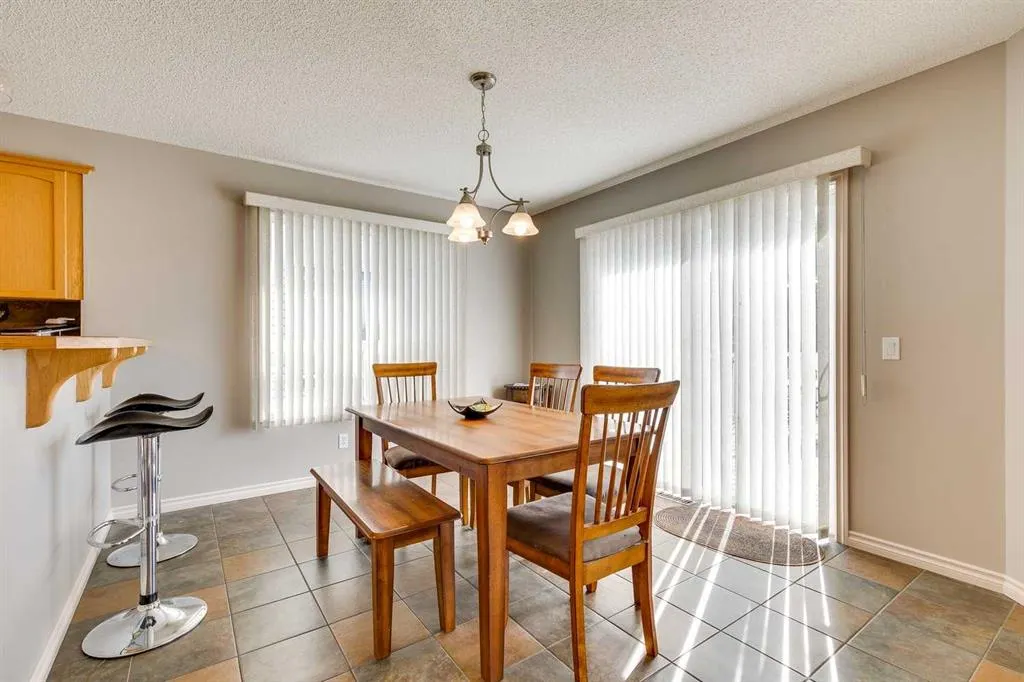 270 Westmount Crescent