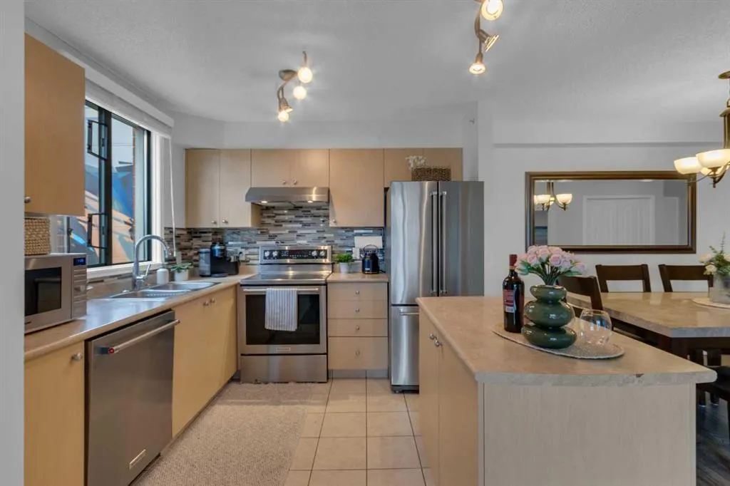 1111 6 Avenue SW, #1018