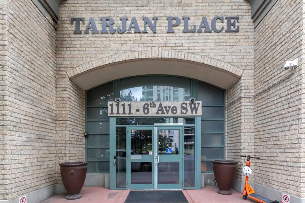 1111 6 Avenue SW, #1018