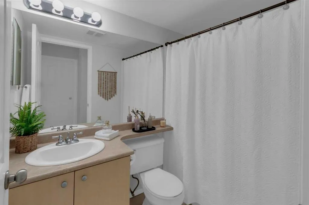 1111 6 Avenue SW, #1018