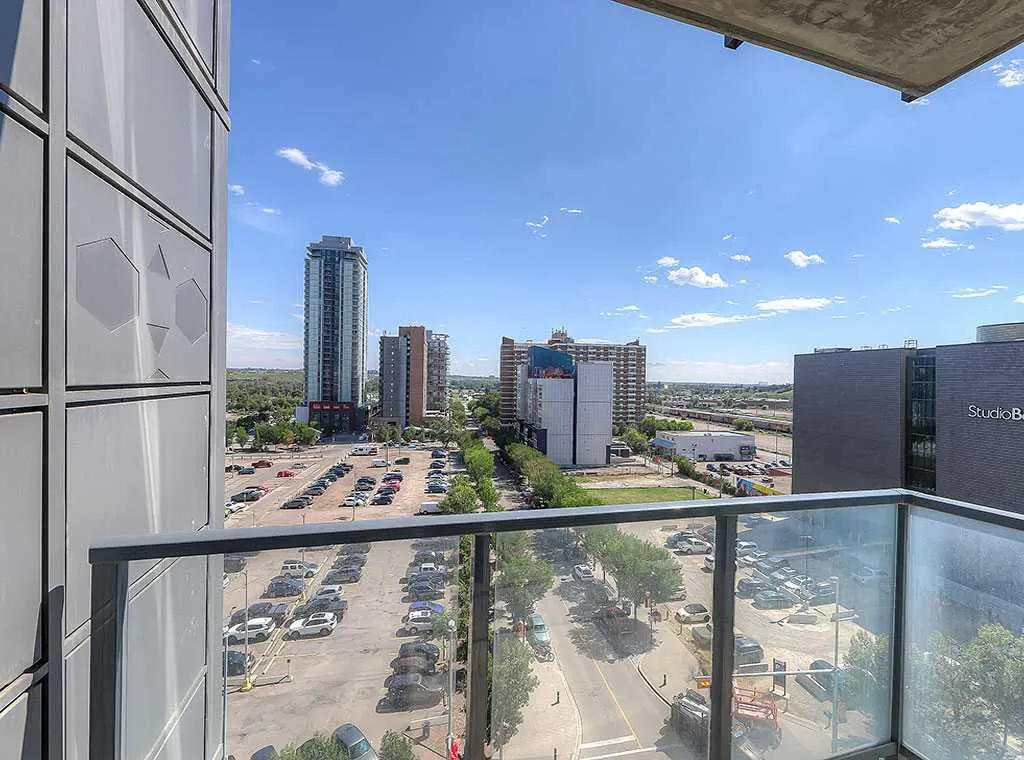450 8 Avenue SE, #912