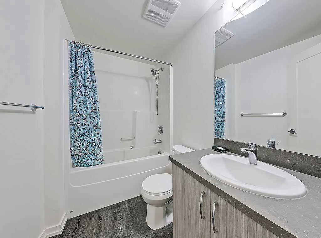 450 8 Avenue SE, #912