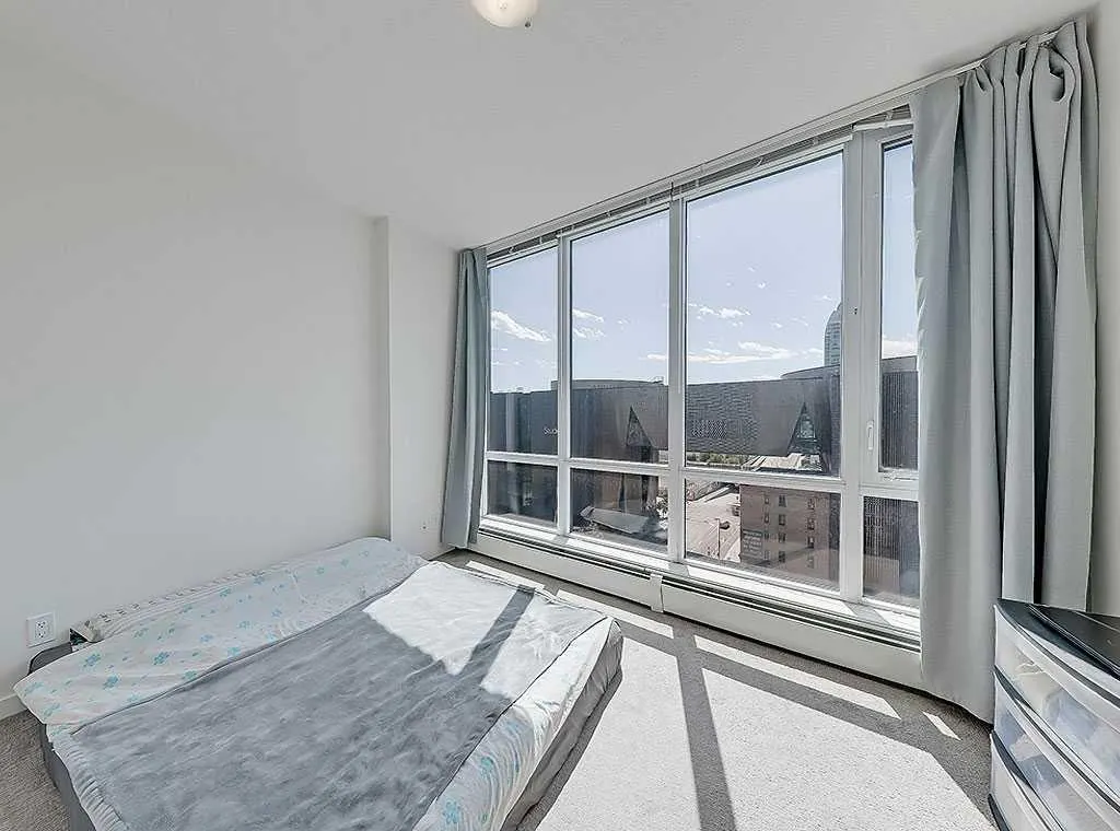 450 8 Avenue SE, #912