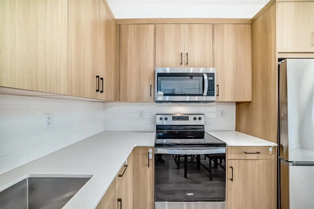 10 Sage Hill Walk NW, #113