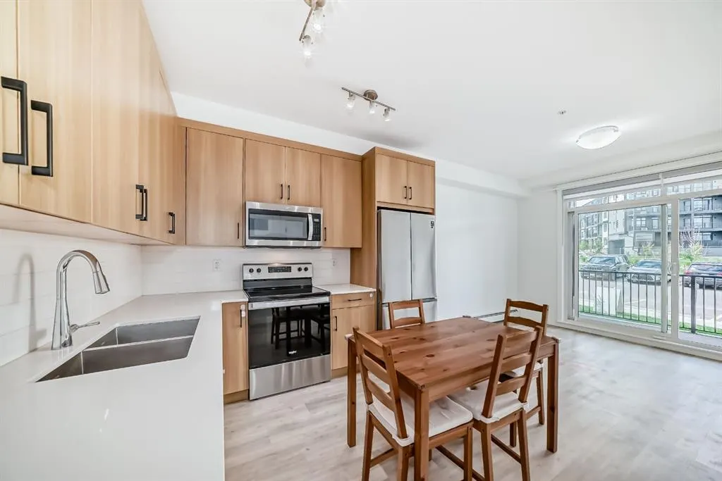 10 Sage Hill Walk NW, #113