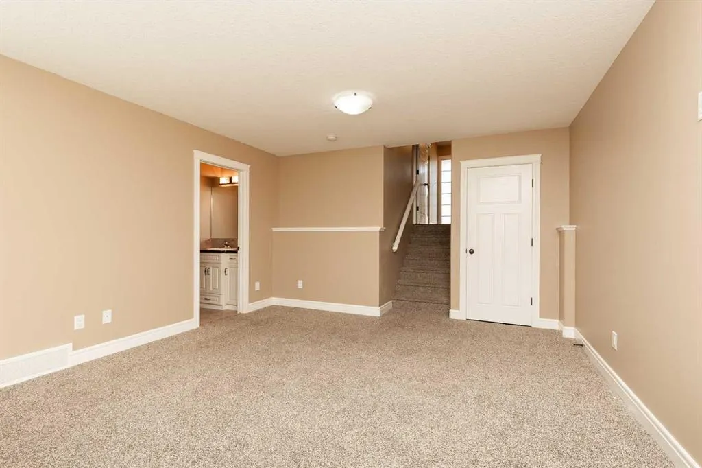 865 Mt Sundance Manor W