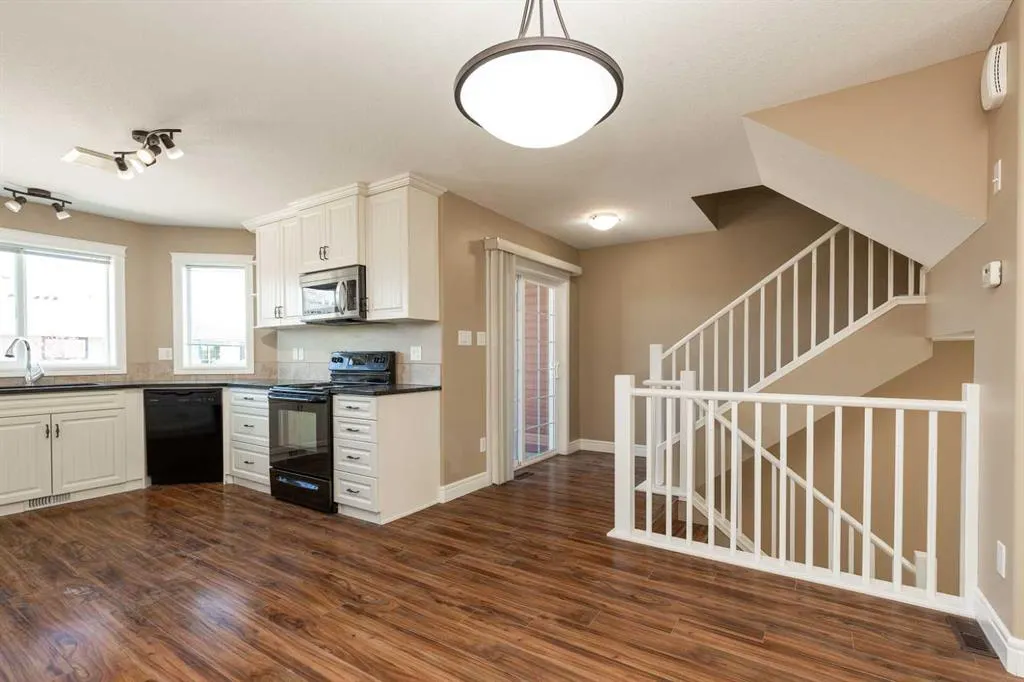 865 Mt Sundance Manor W