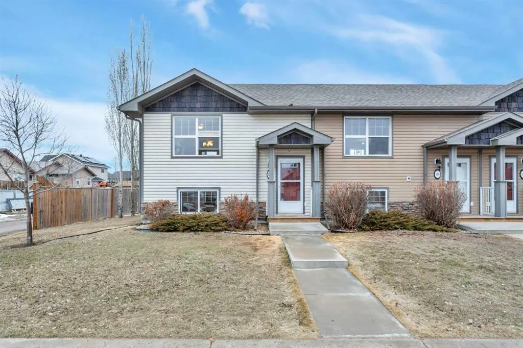109 Redwood Boulevard