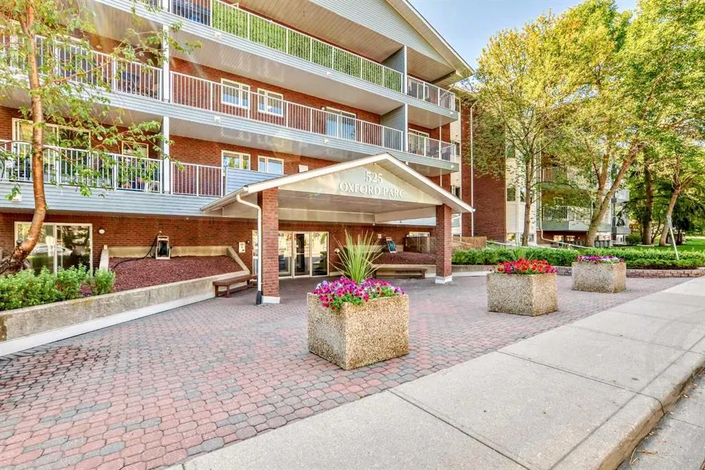 525 56 Avenue SW, #412
