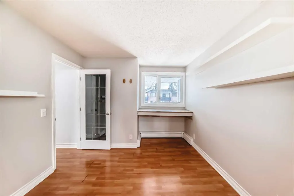 525 56 Avenue SW, #412
