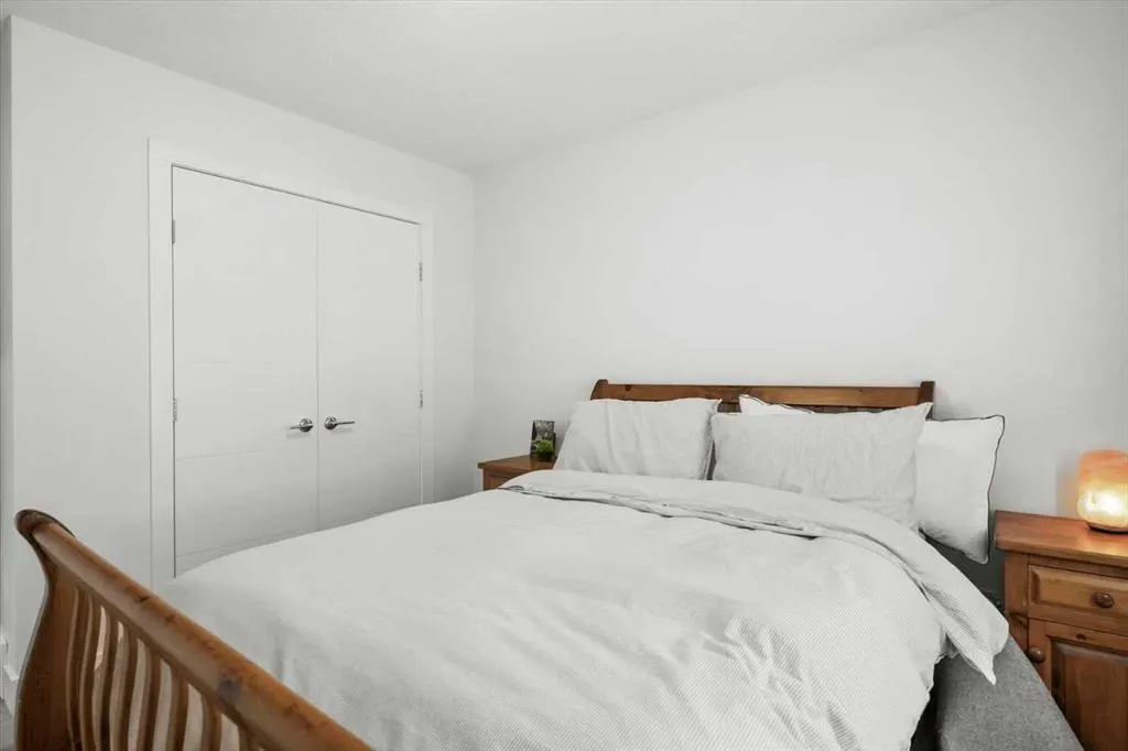 2222 24A Street SW, #2