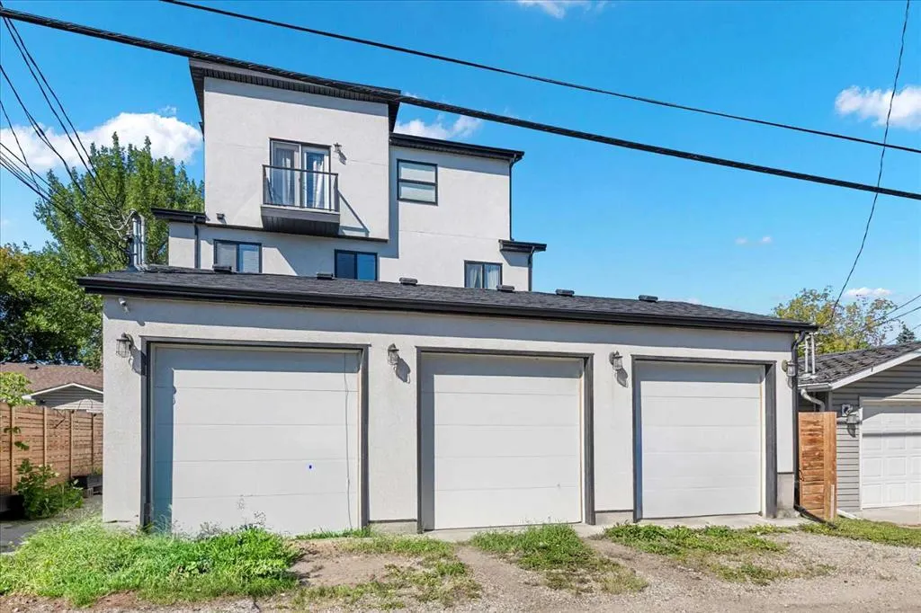 2222 24A Street SW, #2