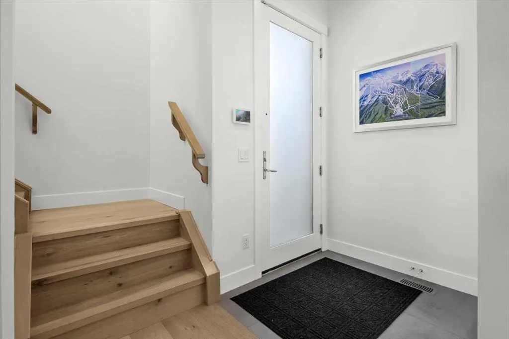 2222 24A Street SW, #2