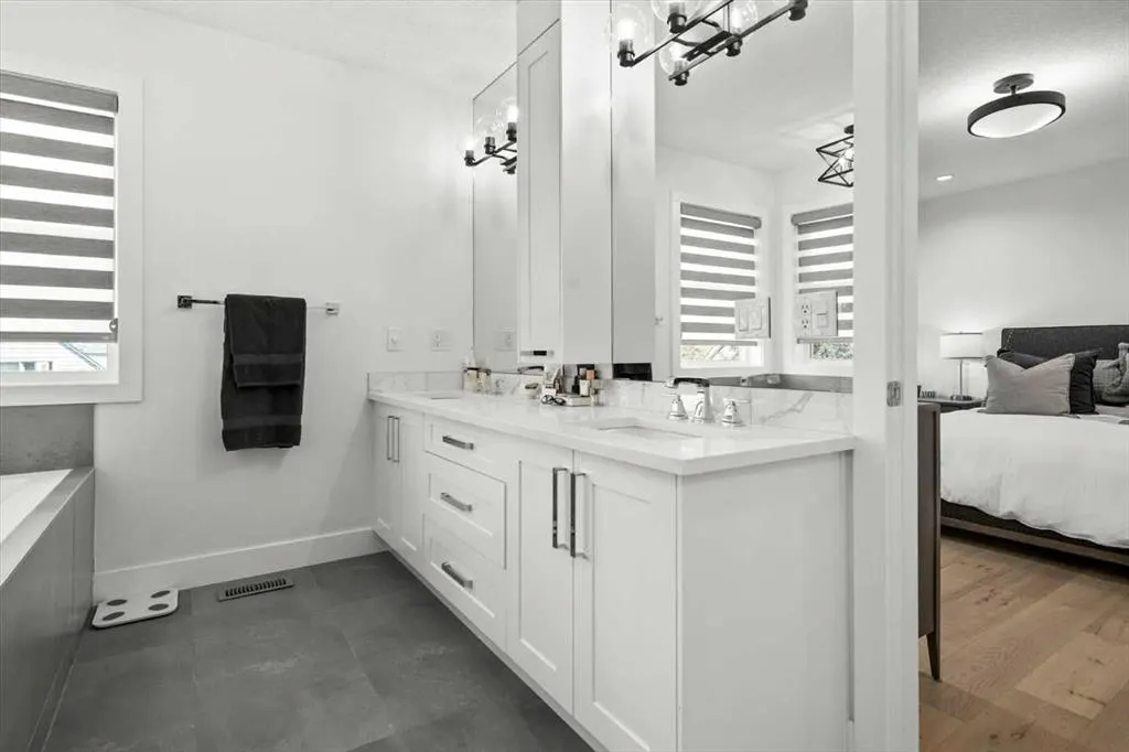 2222 24A Street SW, #2