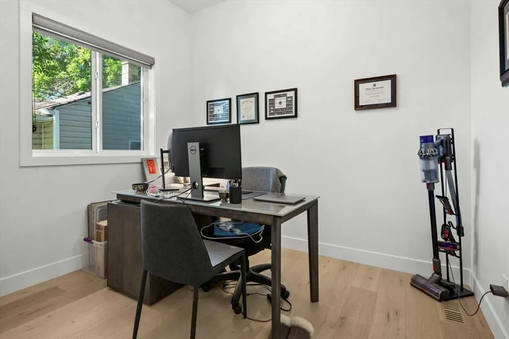 2222 24A Street SW, #2
