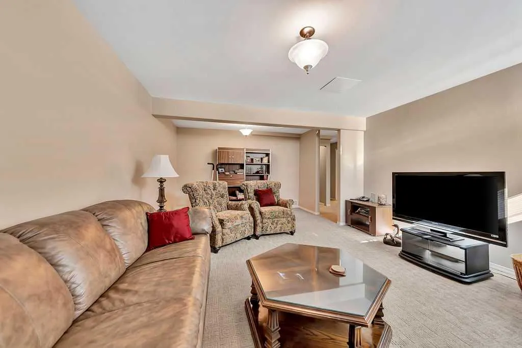 5802 24 Street, ##2