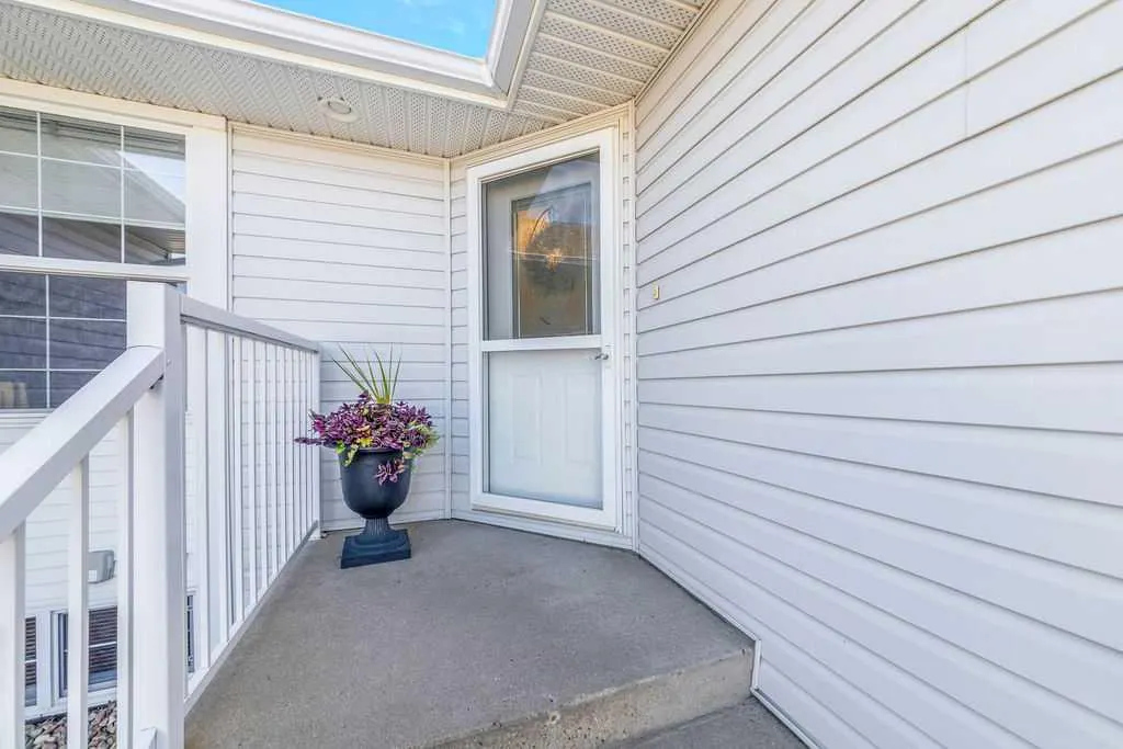 5802 24 Street, ##2