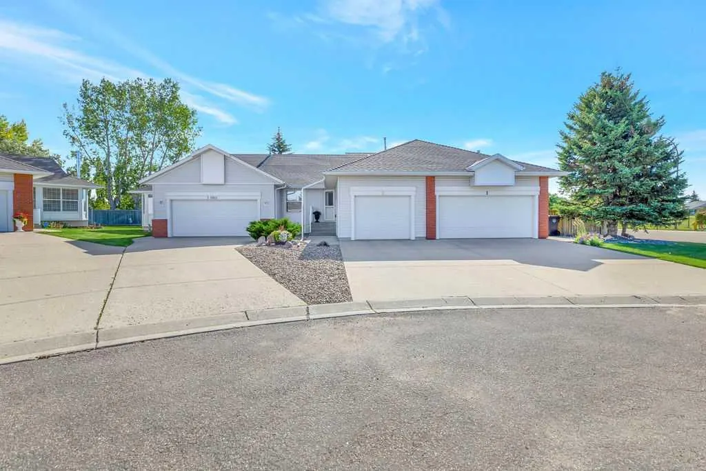 5802 24 Street, ##2