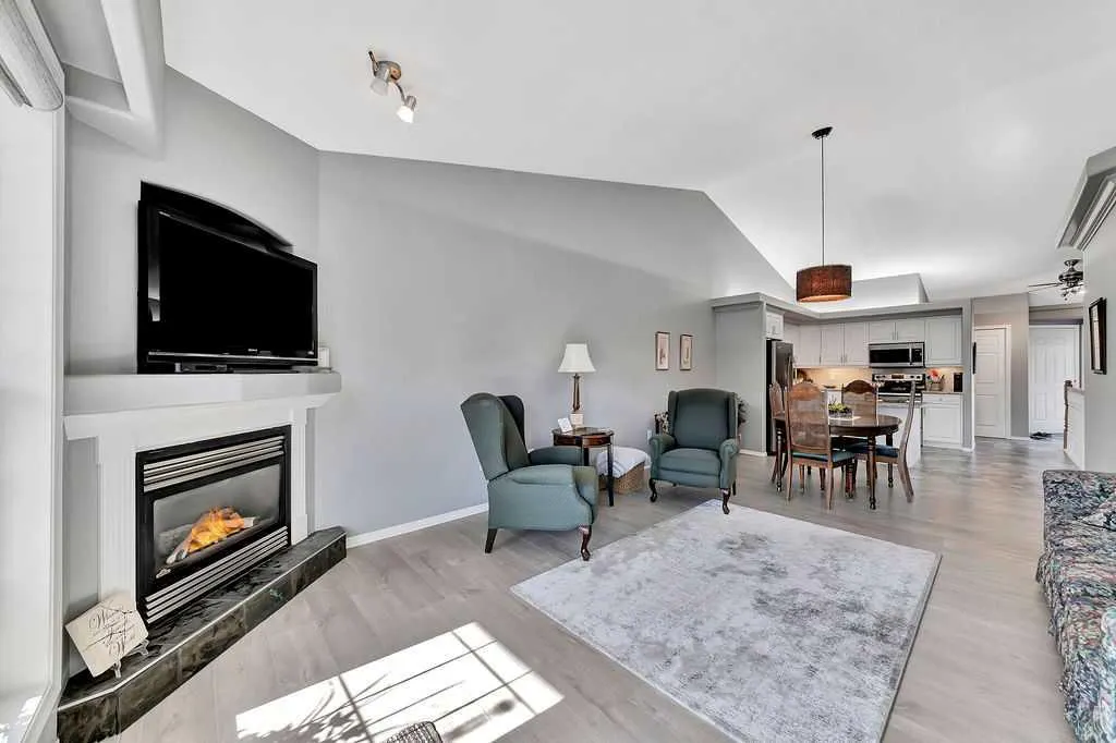 5802 24 Street, ##2