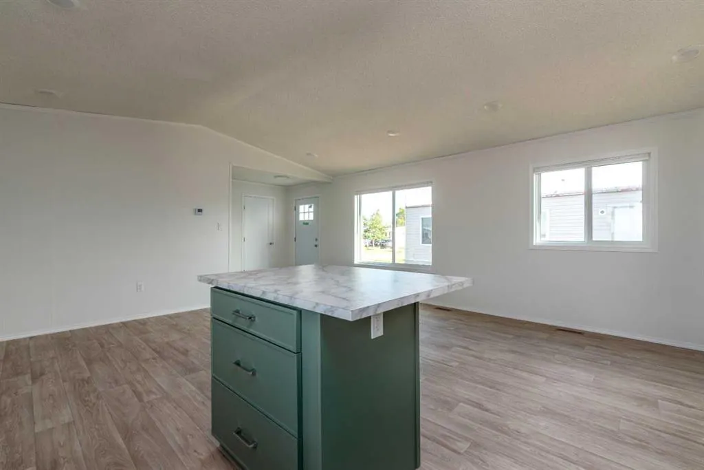 5308 57 Street, #96